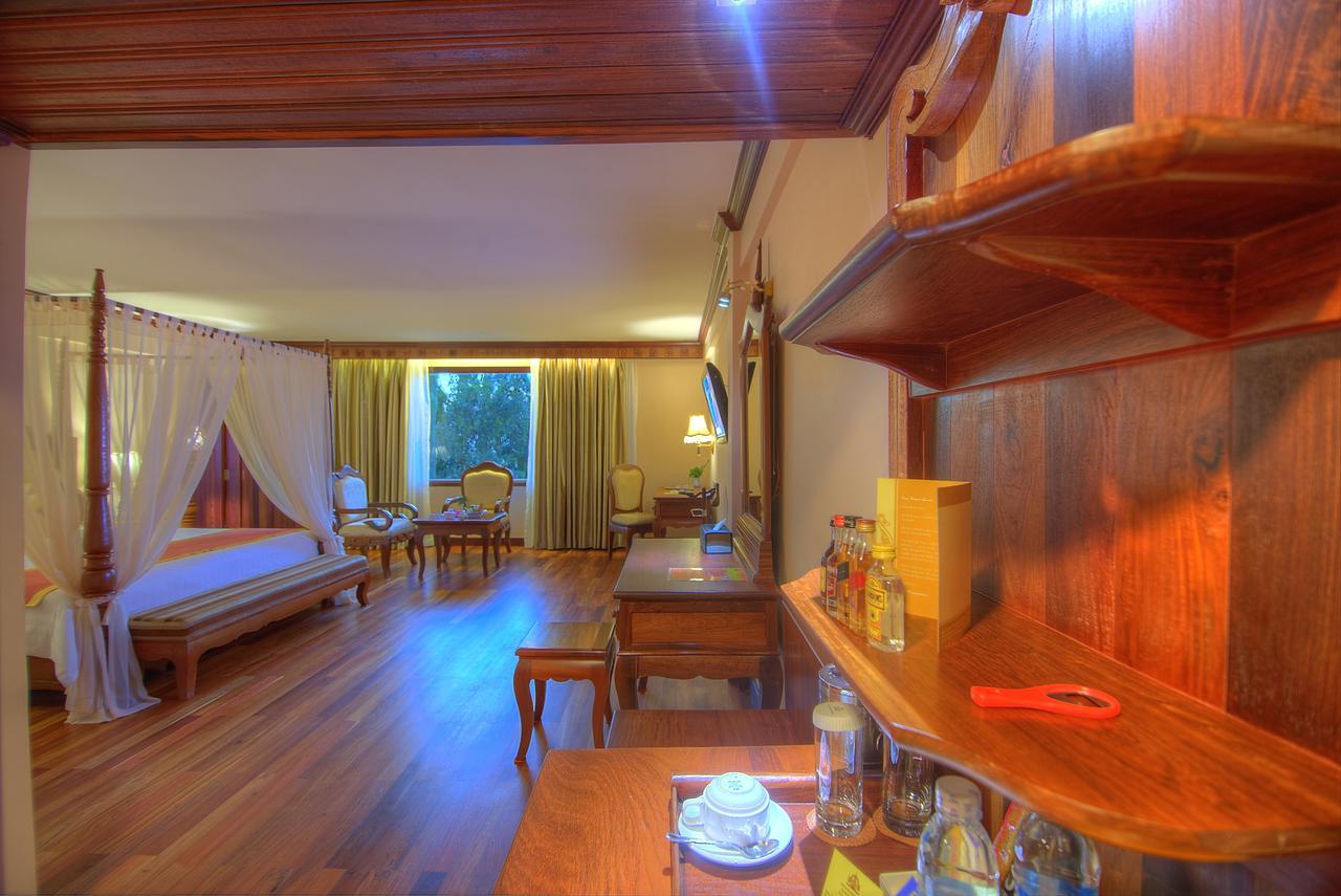 Bayon Era Hotel Siem Reap Extérieur photo