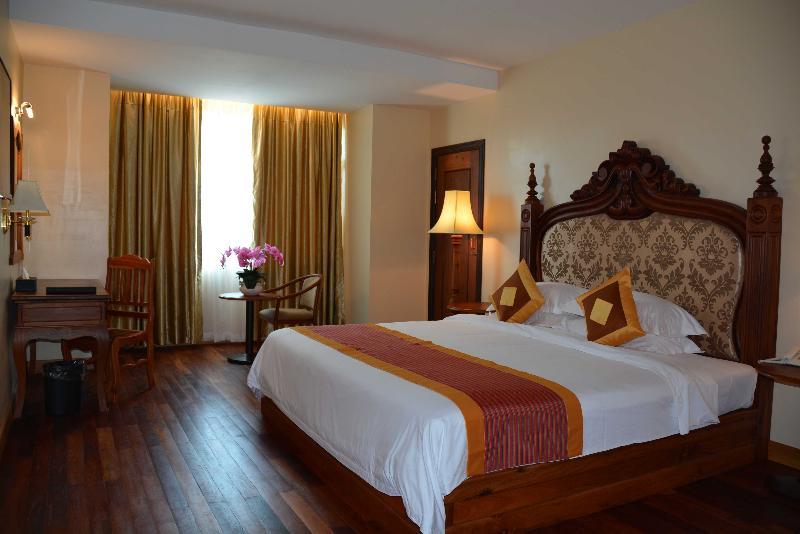 Bayon Era Hotel Siem Reap Extérieur photo